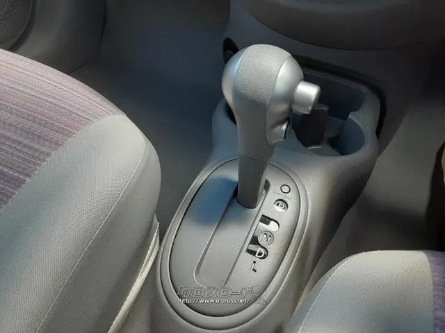 日産 マーチ
