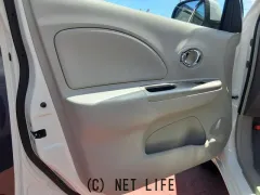 日産 マーチ