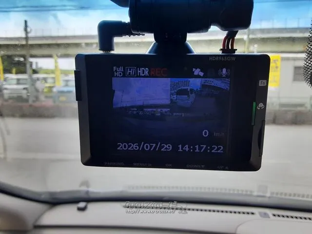 ドライブレコーダー前後についています ホンダ フリード+