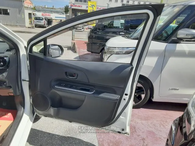 トヨタ アクア
