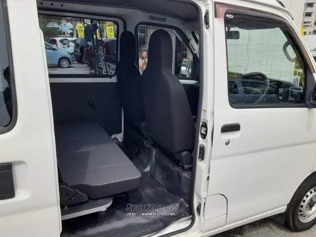 ダイハツ ハイゼットカーゴ