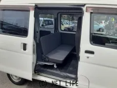 ダイハツ ハイゼットカーゴ