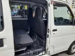 ダイハツ ハイゼットカーゴ