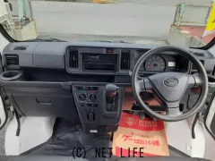 ダイハツ ハイゼットカーゴ