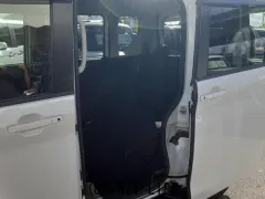 三菱 eKクロススペース
