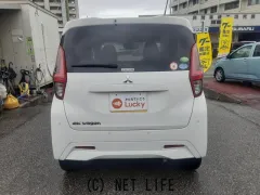 三菱 eKワゴン