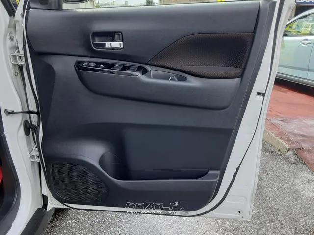 三菱 eKクロススペース