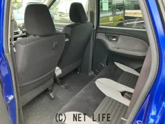 ダイハツ キャスト