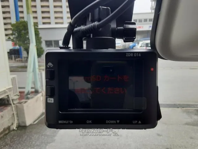 ドライブレコーダー前後に付いています 日産 デイズルークス