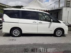 日産 セレナ
