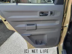 ダイハツ タフト