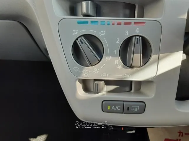 ダイハツ ミライース