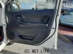 ダイハツ ミライース