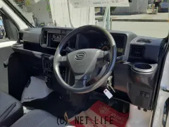 ダイハツ ハイゼットカーゴ