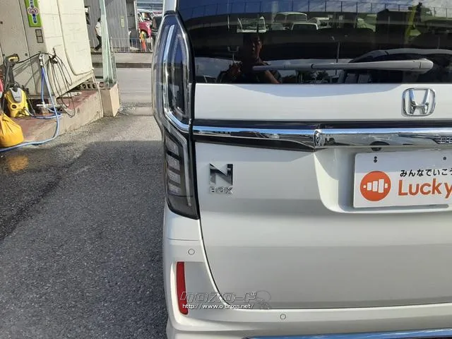 ホンダ N-BOX