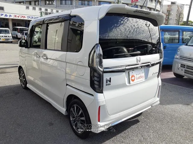 ホンダ N-BOX