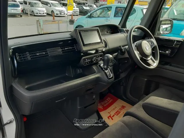ホンダ N-BOX