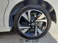 日産 ルークス