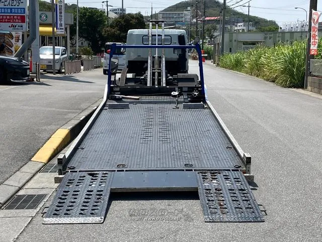 三菱ふそう キャンター