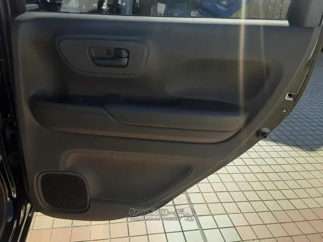 後部座席右ドア ホンダ N-WGN