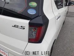 ダイハツ ミライース