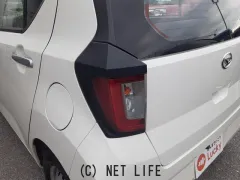 ダイハツ ミライース