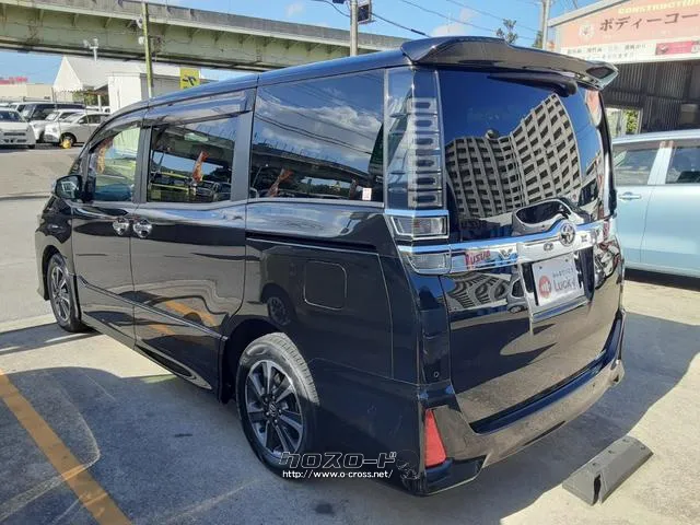 トヨタ ヴォクシー