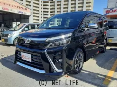 トヨタ ヴォクシー