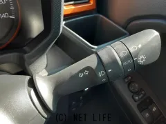 ダイハツ タフト