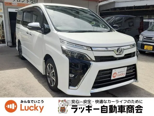 トヨタ ヴォクシー