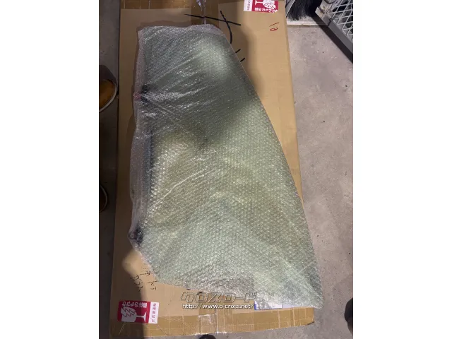 内装品 左フロントガラス