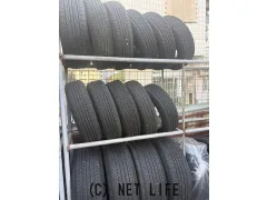 タイヤ 値下げしました!まだまだ使える中古タイヤどれでもサイズ問わず一律1本1700円で