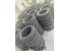 タイヤ ★SALE★中古タイヤ各サイズ大量入荷1本どれでも300円ポッキリ!軽~乗用まで