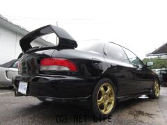 スバル インプレッサSTI