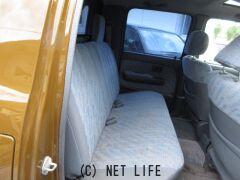 トヨタ ハイラックス