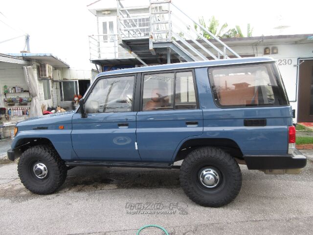 トヨタ ランドクルーザープラド 3.0 SX ディーゼルターボ 4WD