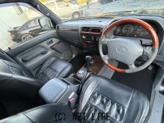 トヨタ ランドクルーザープラド