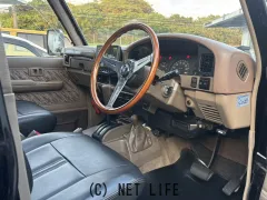 トヨタ ランドクルーザープラド