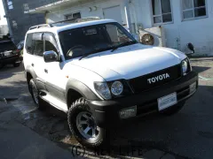 トヨタ ランドクルーザープラド