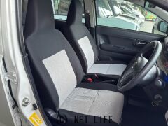 ダイハツ ミライース