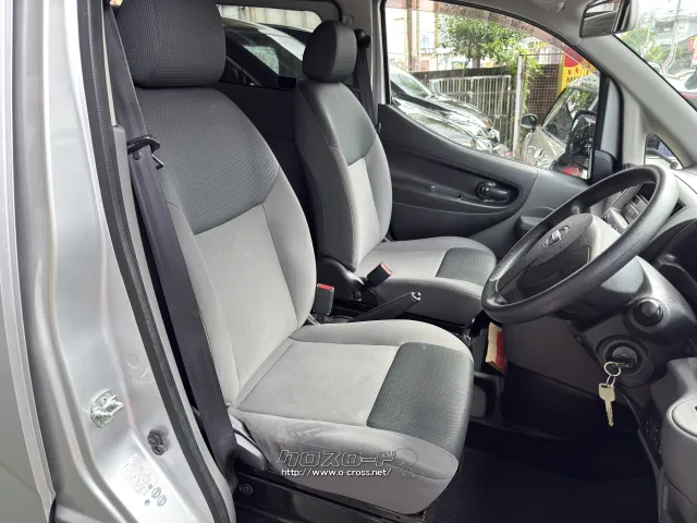 日産 NV200バネット