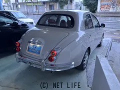 光岡自動車 ビュートなでしこ