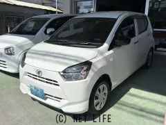 ダイハツ ミライース