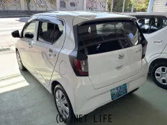 ダイハツ ミライース