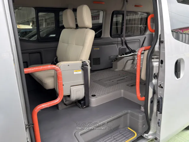 日産 NV350キャラバン