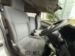 日産 NV350キャラバン