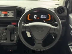 ダイハツ ミライース