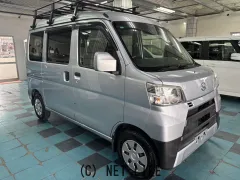 ダイハツ ハイゼットカーゴ