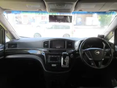 日産 エルグランド