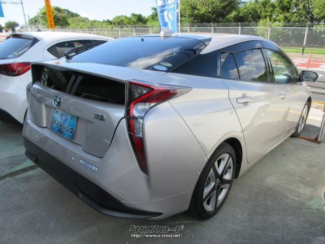 トヨタ プリウス